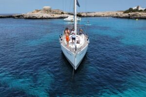Greece sailing yacht charter