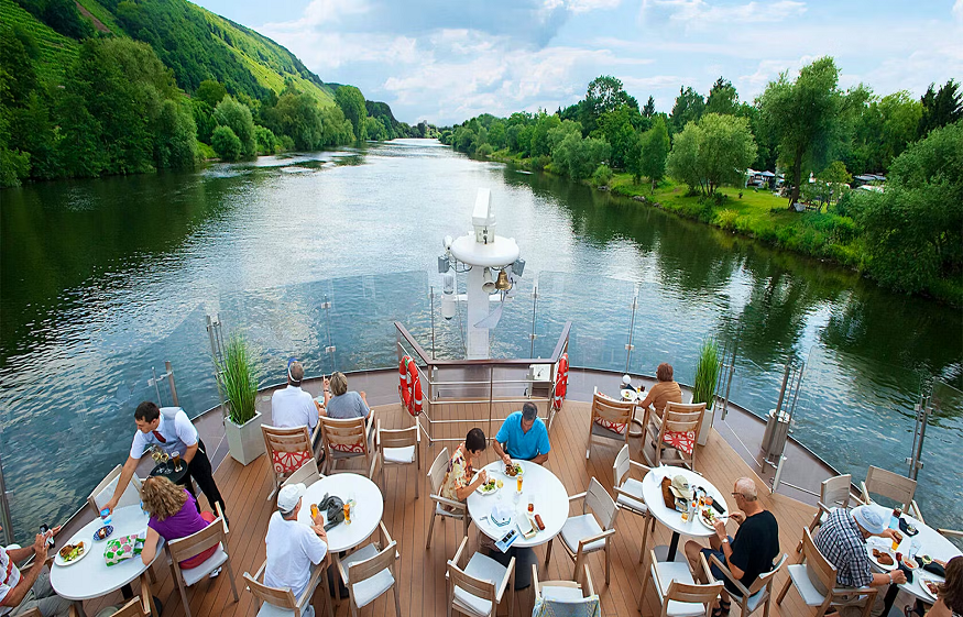 Viking vs. AmaWaterways
